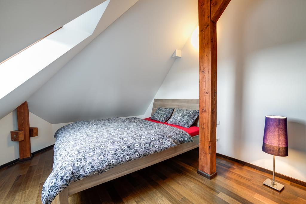 Nosislav Apartments Bagian luar foto